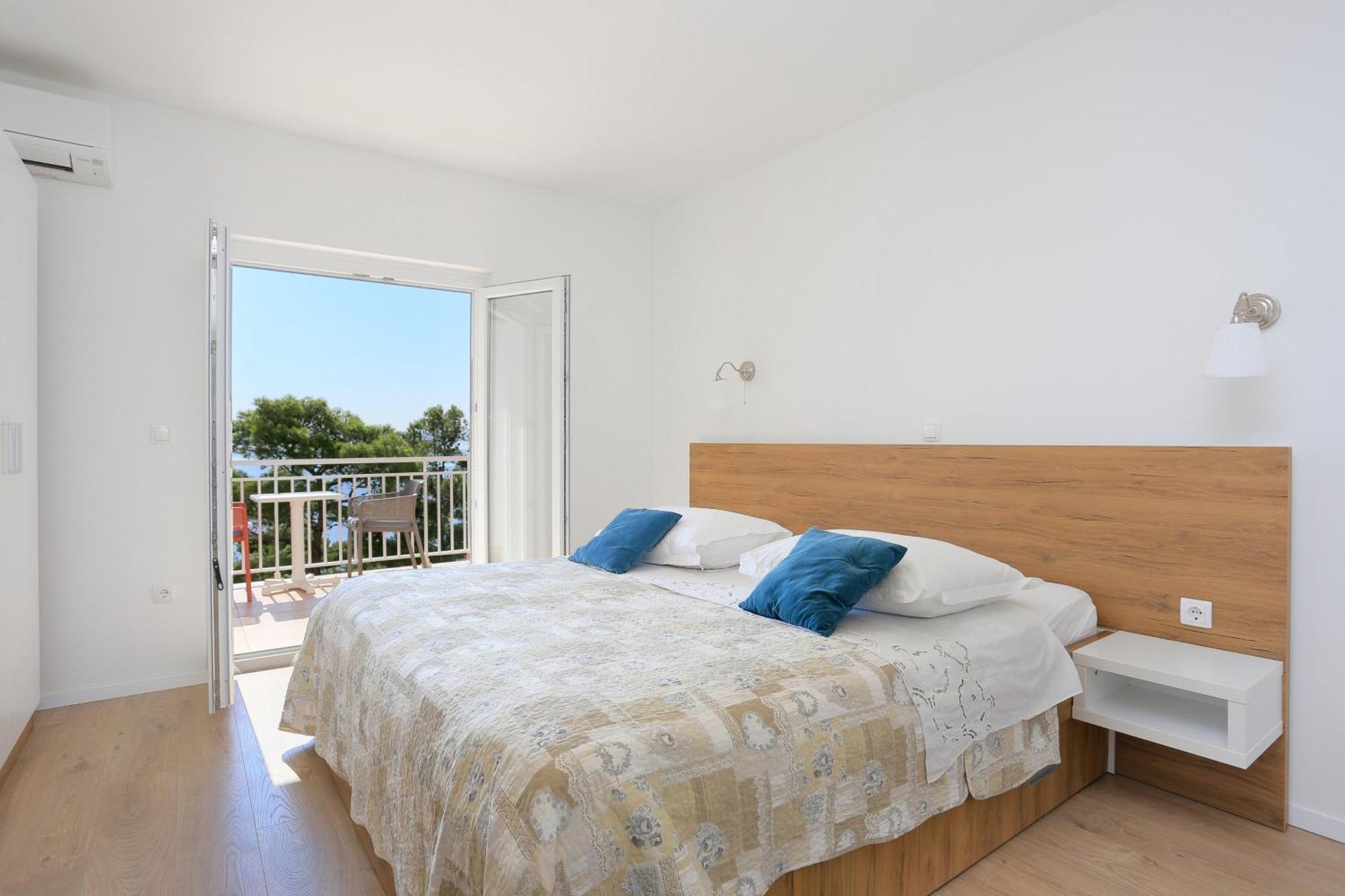 Apartments By The Sea Brela, Makarska - 6688 Værelse billede